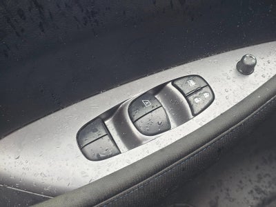 2025 Nissan Leaf S