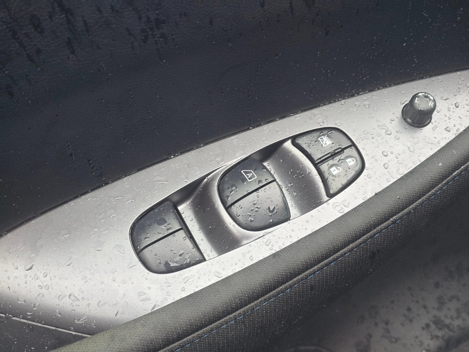 2025 Nissan Leaf S