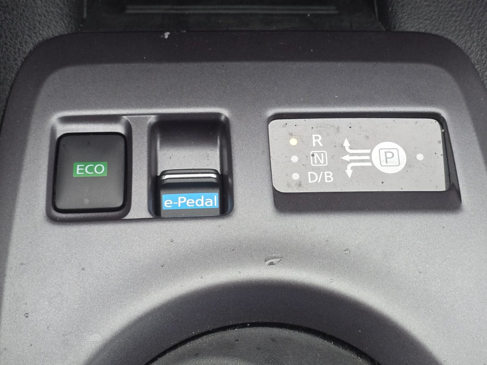 2025 Nissan Leaf S