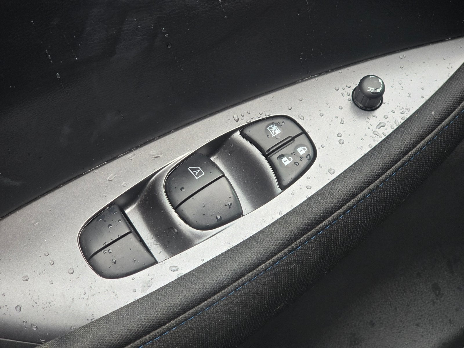 2025 Nissan Leaf S