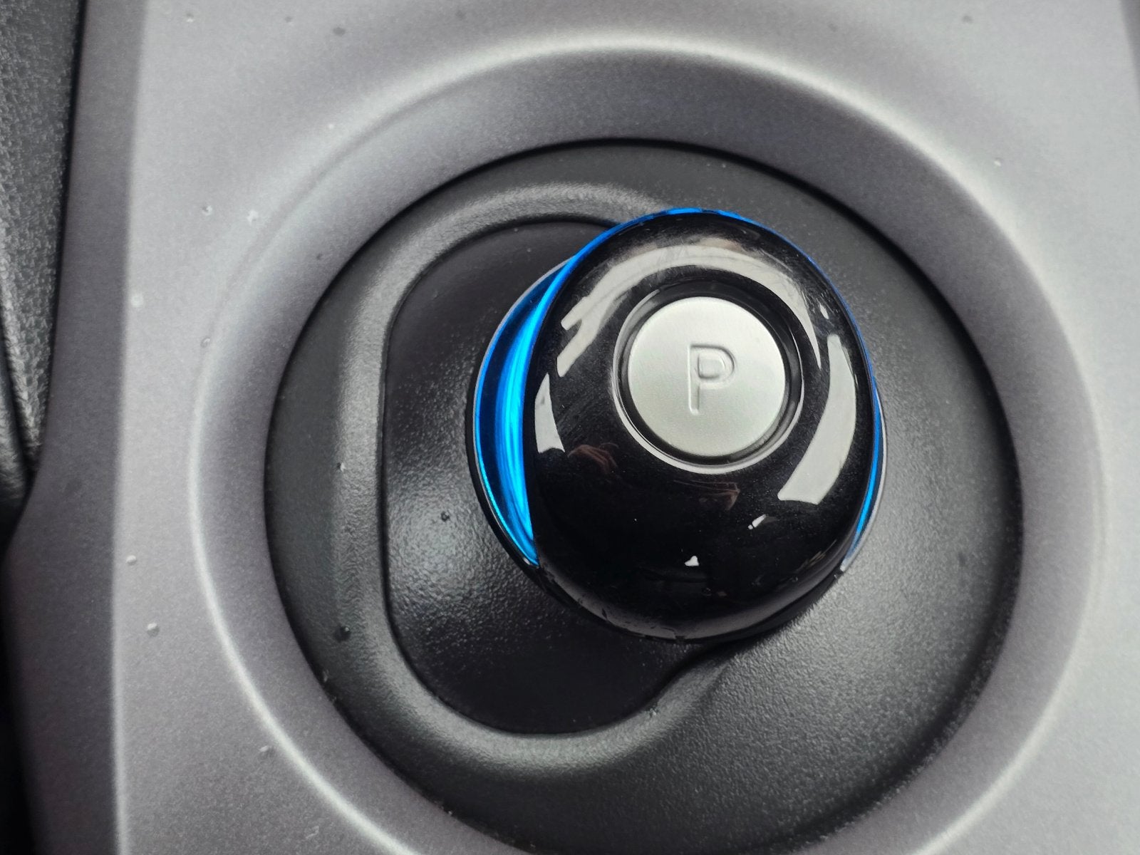 2025 Nissan Leaf S