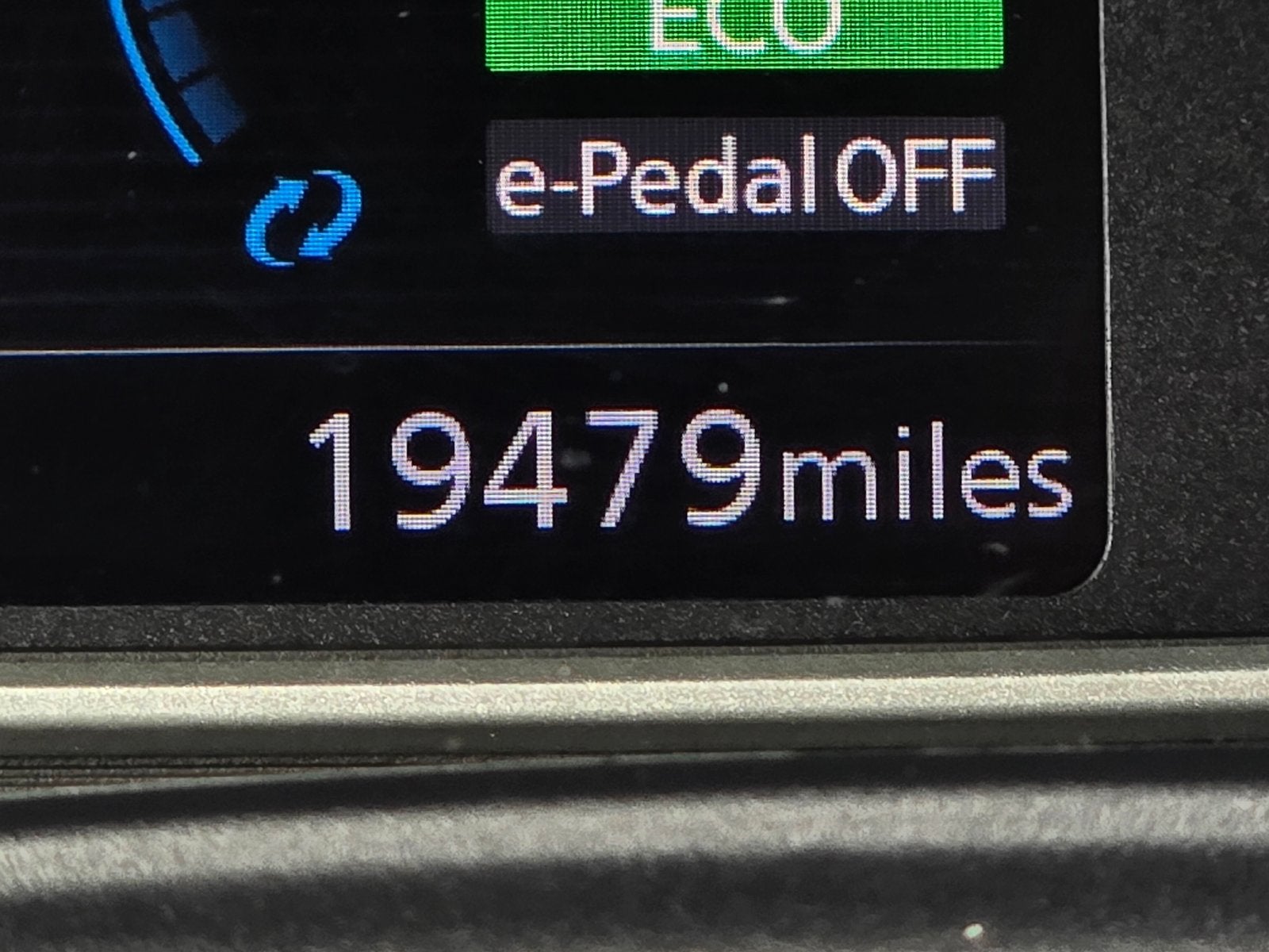 2025 Nissan Leaf S