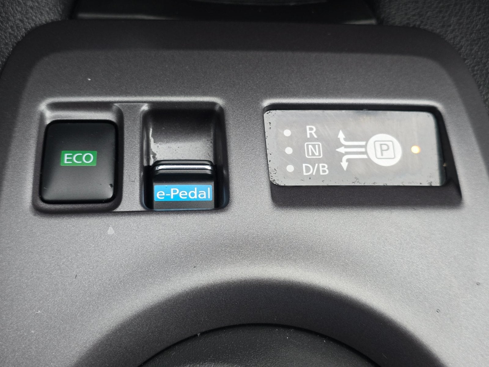 2025 Nissan Leaf S