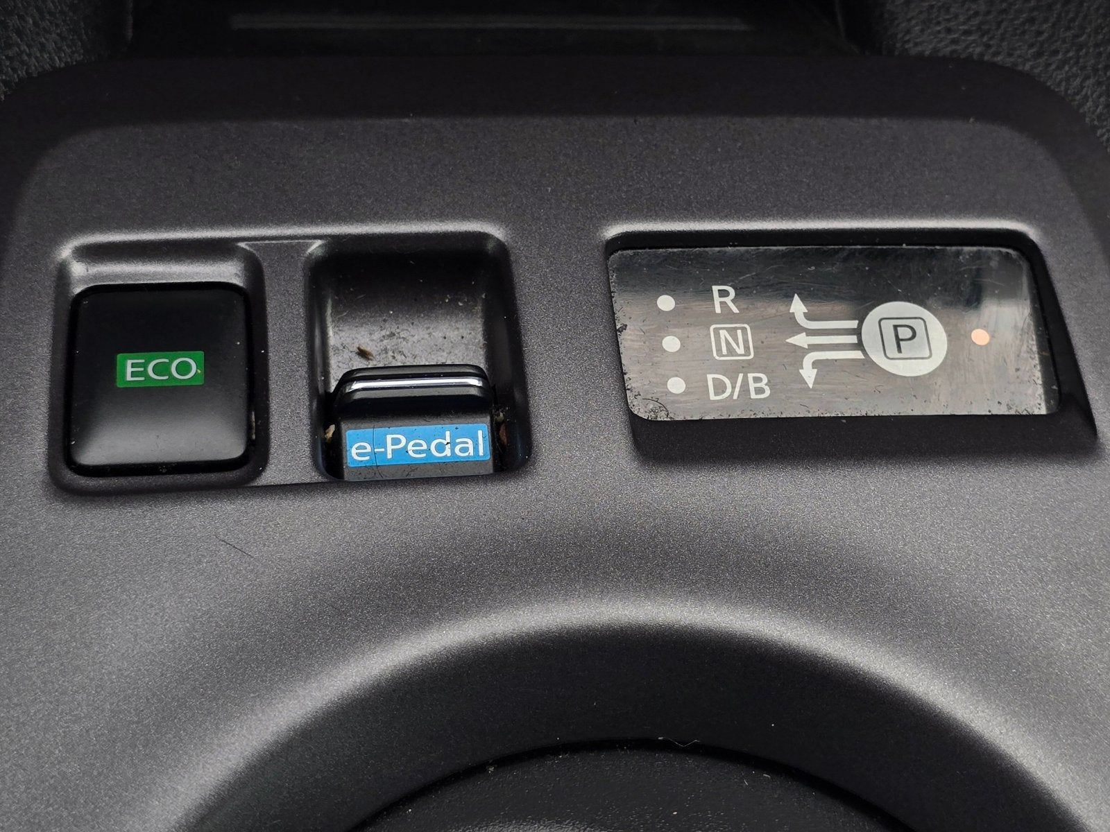 2025 Nissan Leaf S