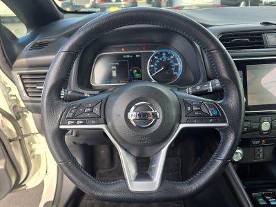 2020 Nissan Leaf SV