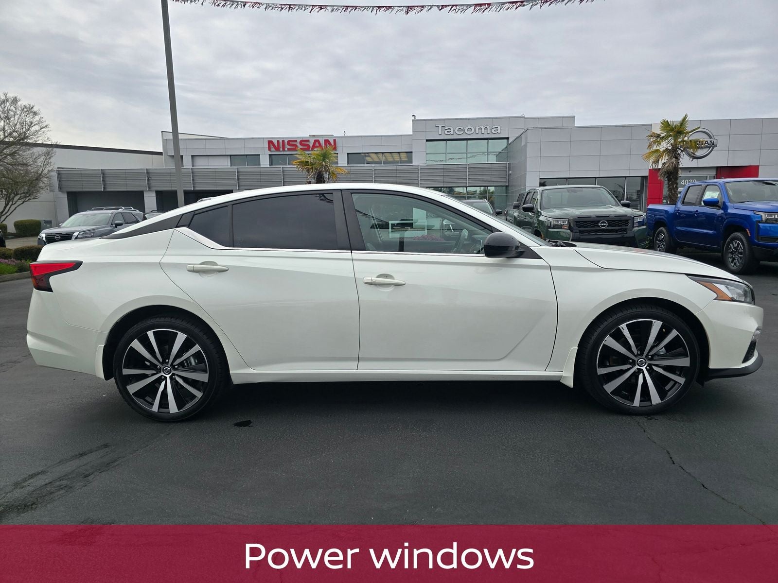 2022 Nissan Altima 2.5 SR