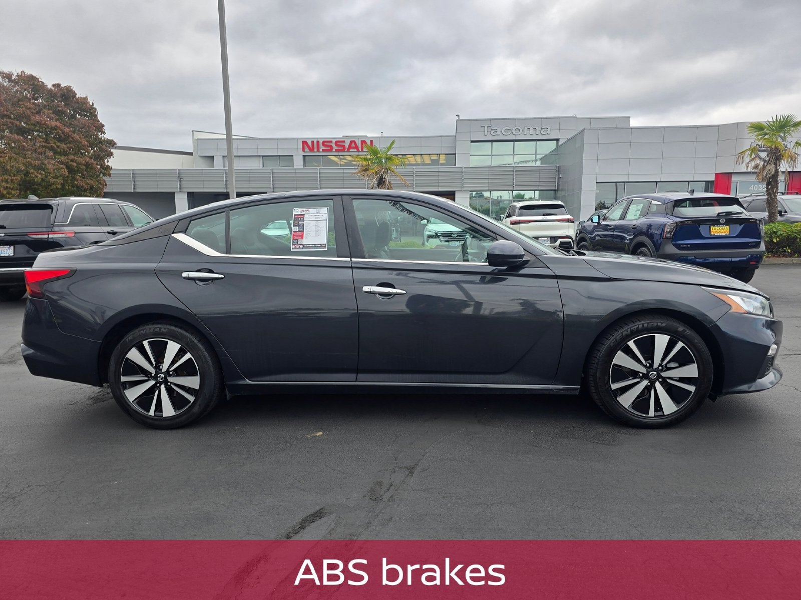 2021 Nissan Altima 2.5 SV