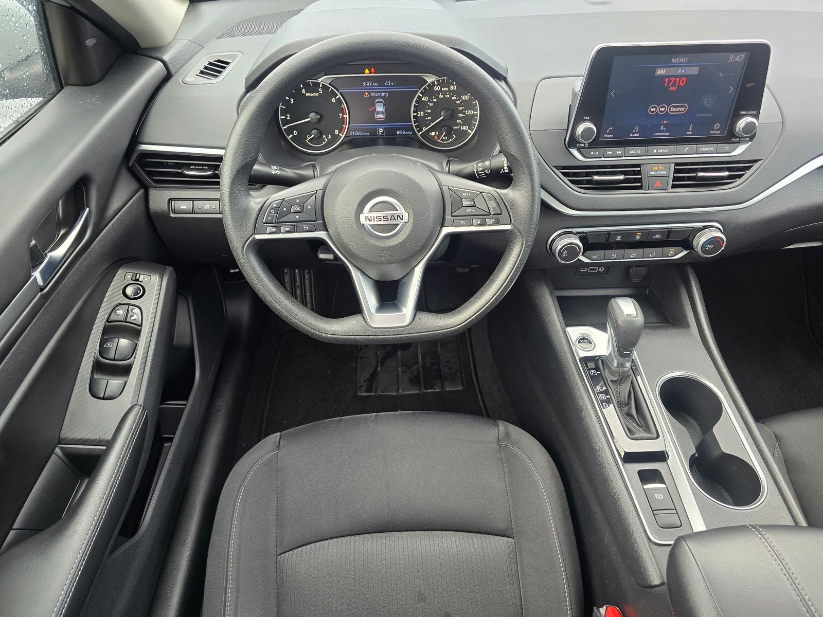 2022 Nissan Altima 2.5 SV