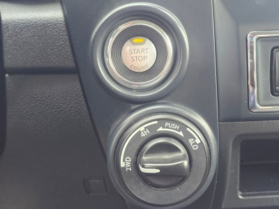 2022 Nissan Titan SV