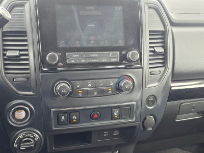 2022 Nissan Titan SV