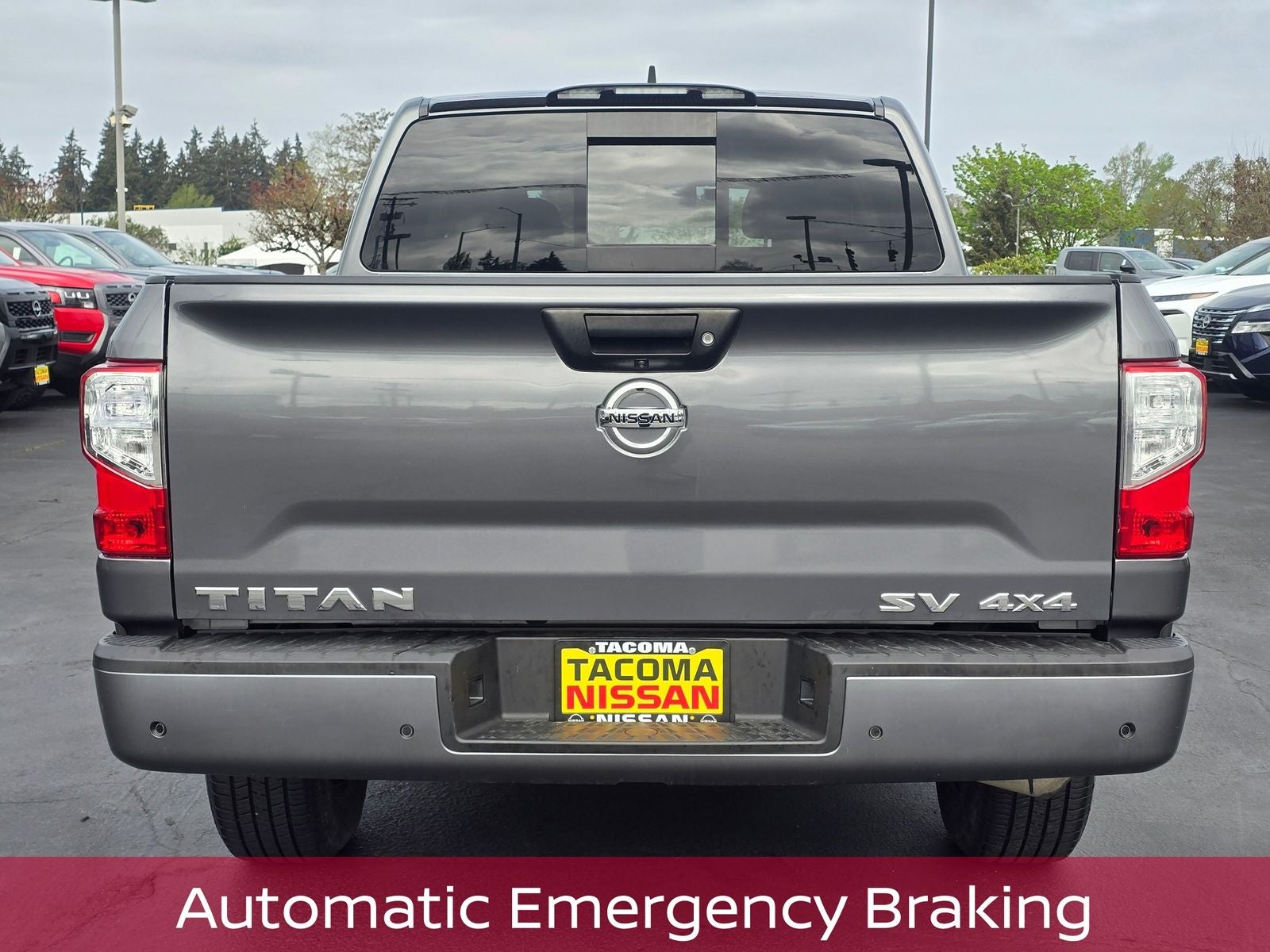 2022 Nissan Titan SV