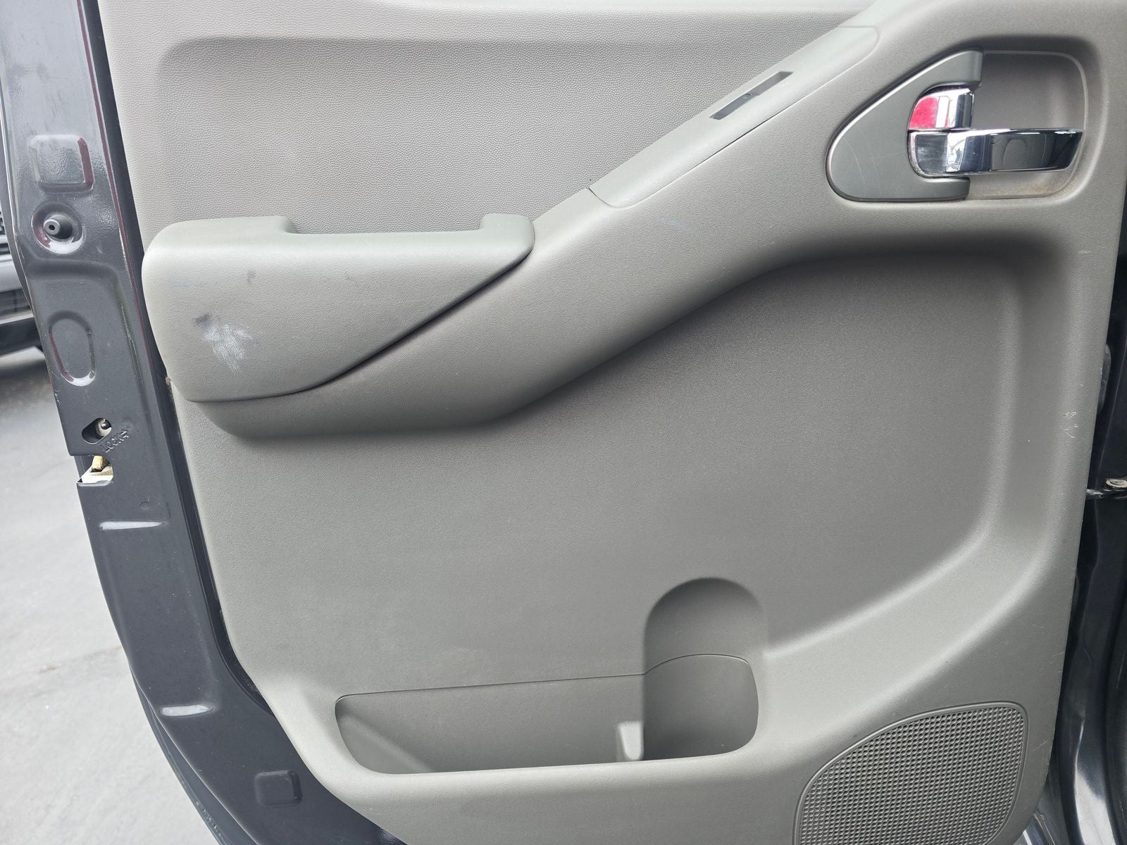 2012 Nissan Frontier SV