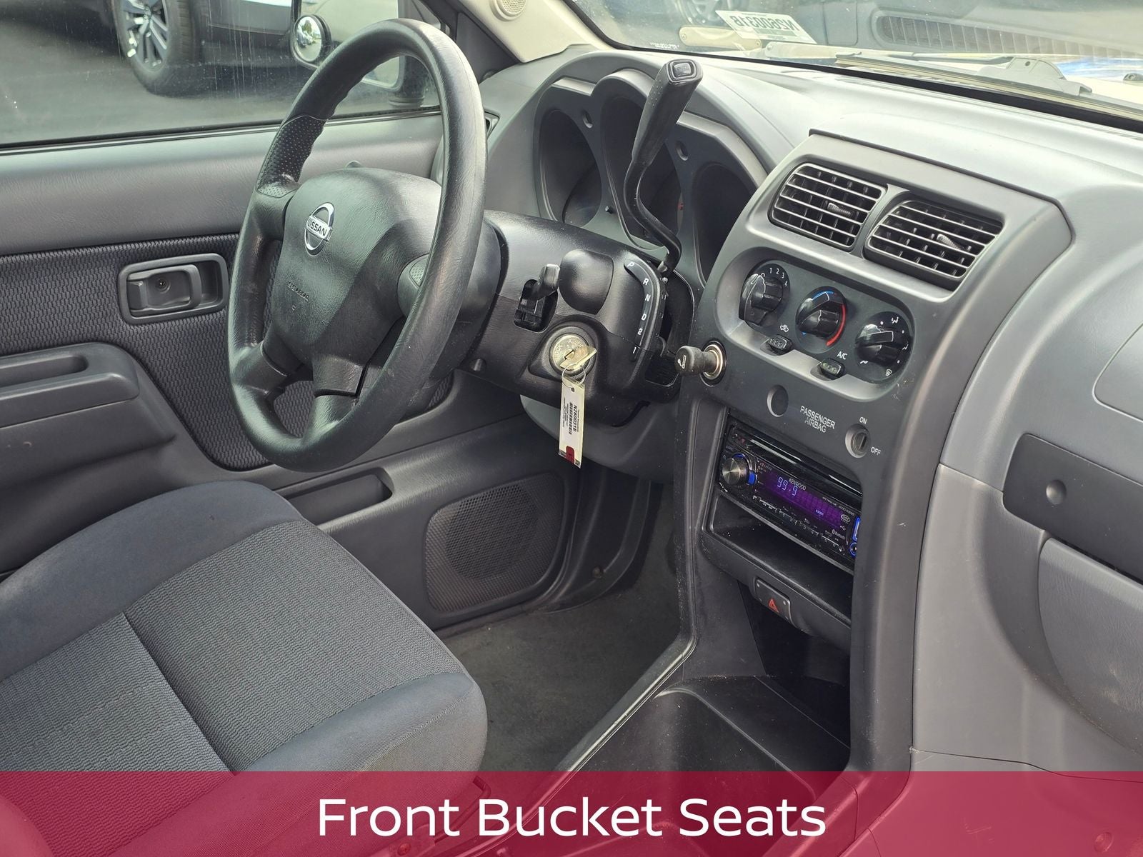 2004 Nissan Frontier XE