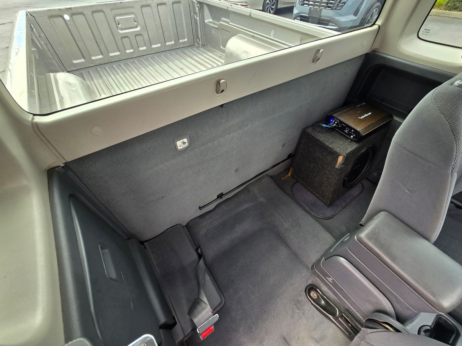 2004 Nissan Frontier XE