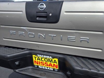 2004 Nissan Frontier XE