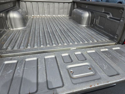 2004 Nissan Frontier XE