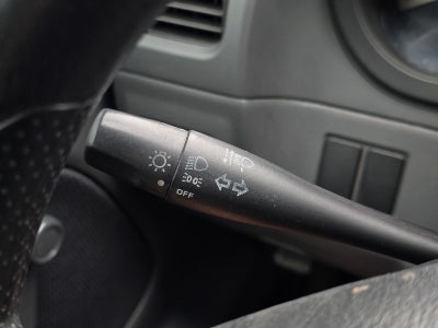 2004 Nissan Frontier XE