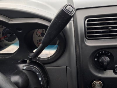 2004 Nissan Frontier XE