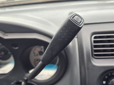 2004 Nissan Frontier XE