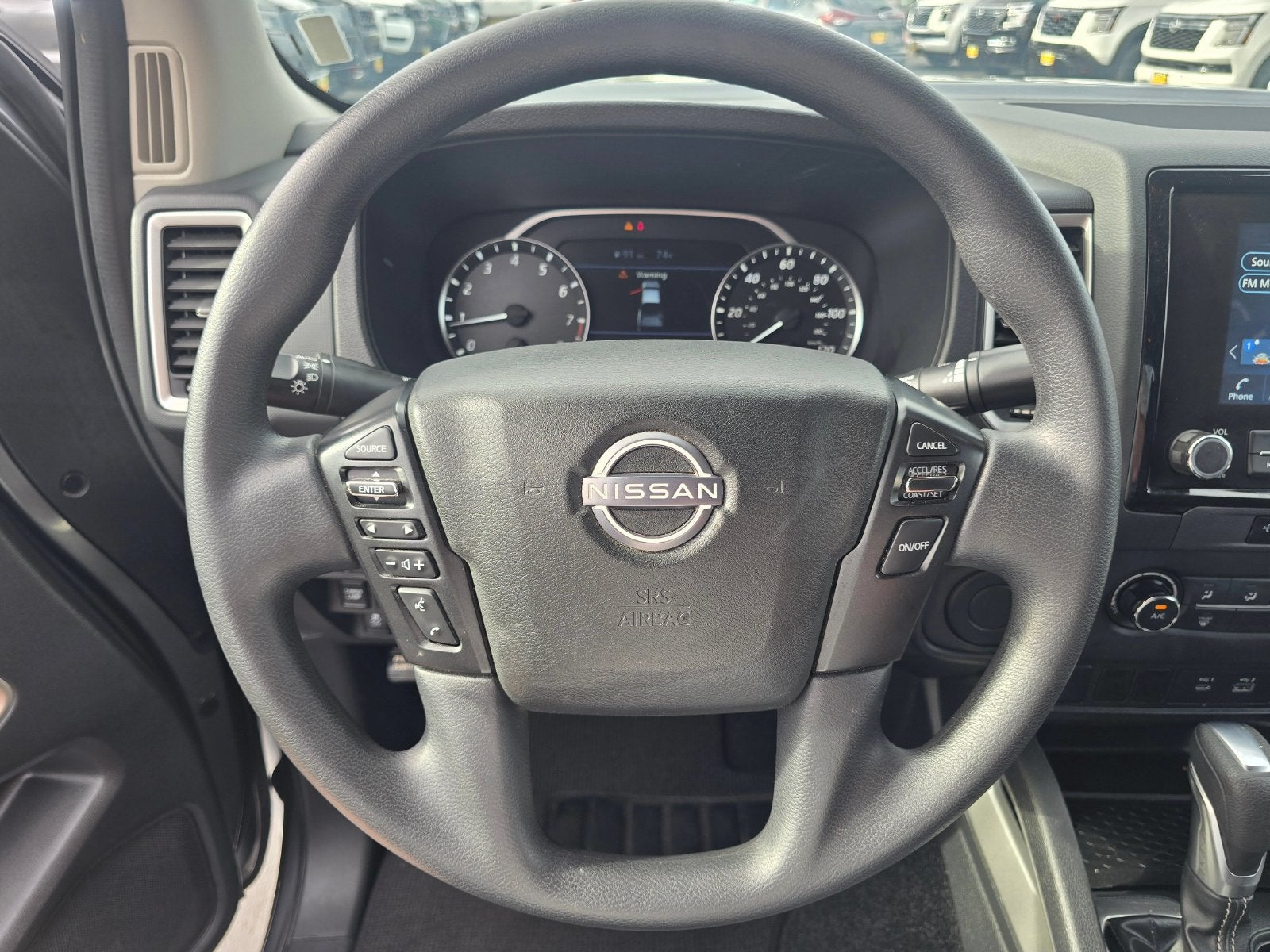 2024 Nissan Frontier SV
