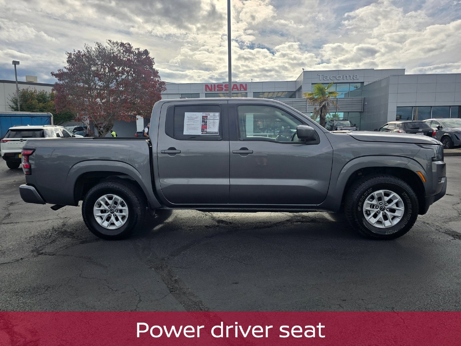 2024 Nissan Frontier SV