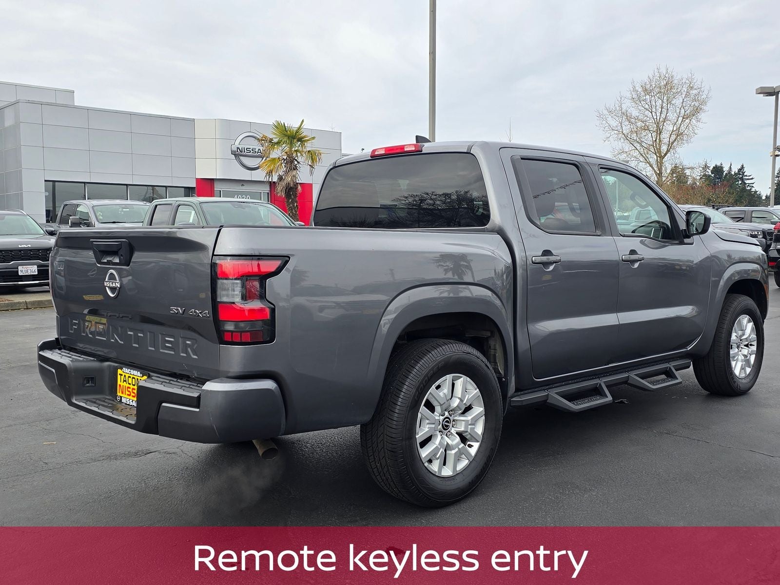 2022 Nissan Frontier SV