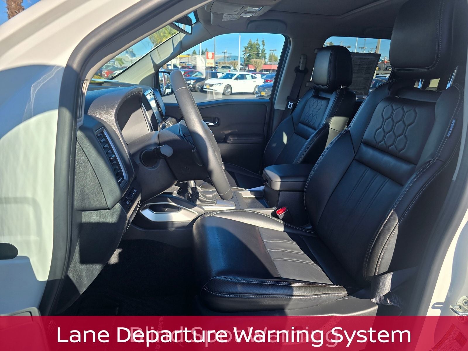 2024 Nissan Frontier SL