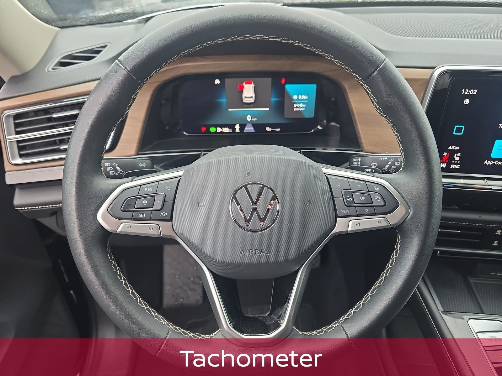 2024 Volkswagen Atlas 2.0T SE w/Technology