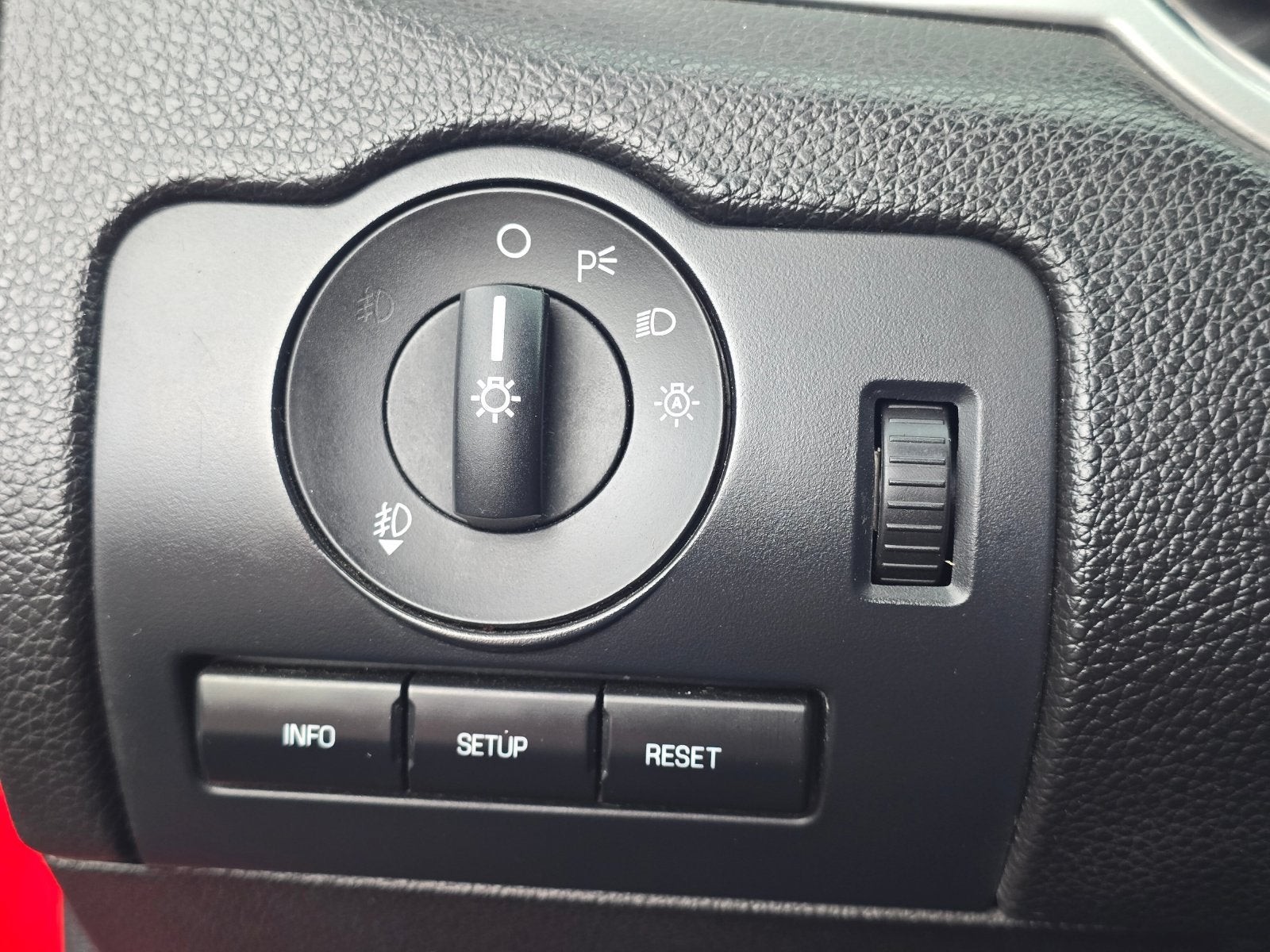 2011 Ford Mustang GT Premium