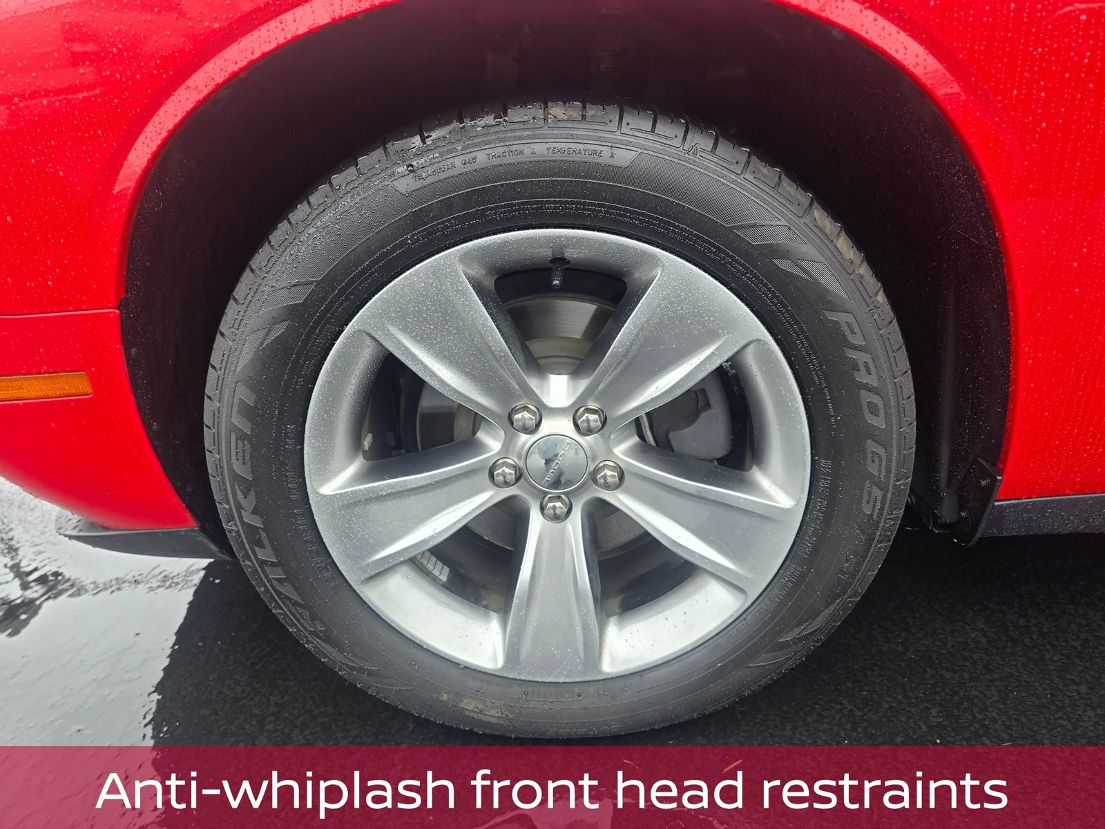 2015 Dodge Challenger SXT