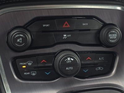 2015 Dodge Challenger SXT