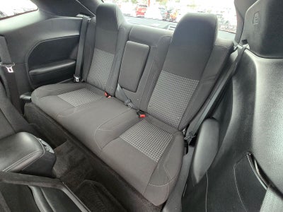 2015 Dodge Challenger SXT