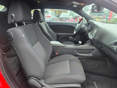 2015 Dodge Challenger SXT