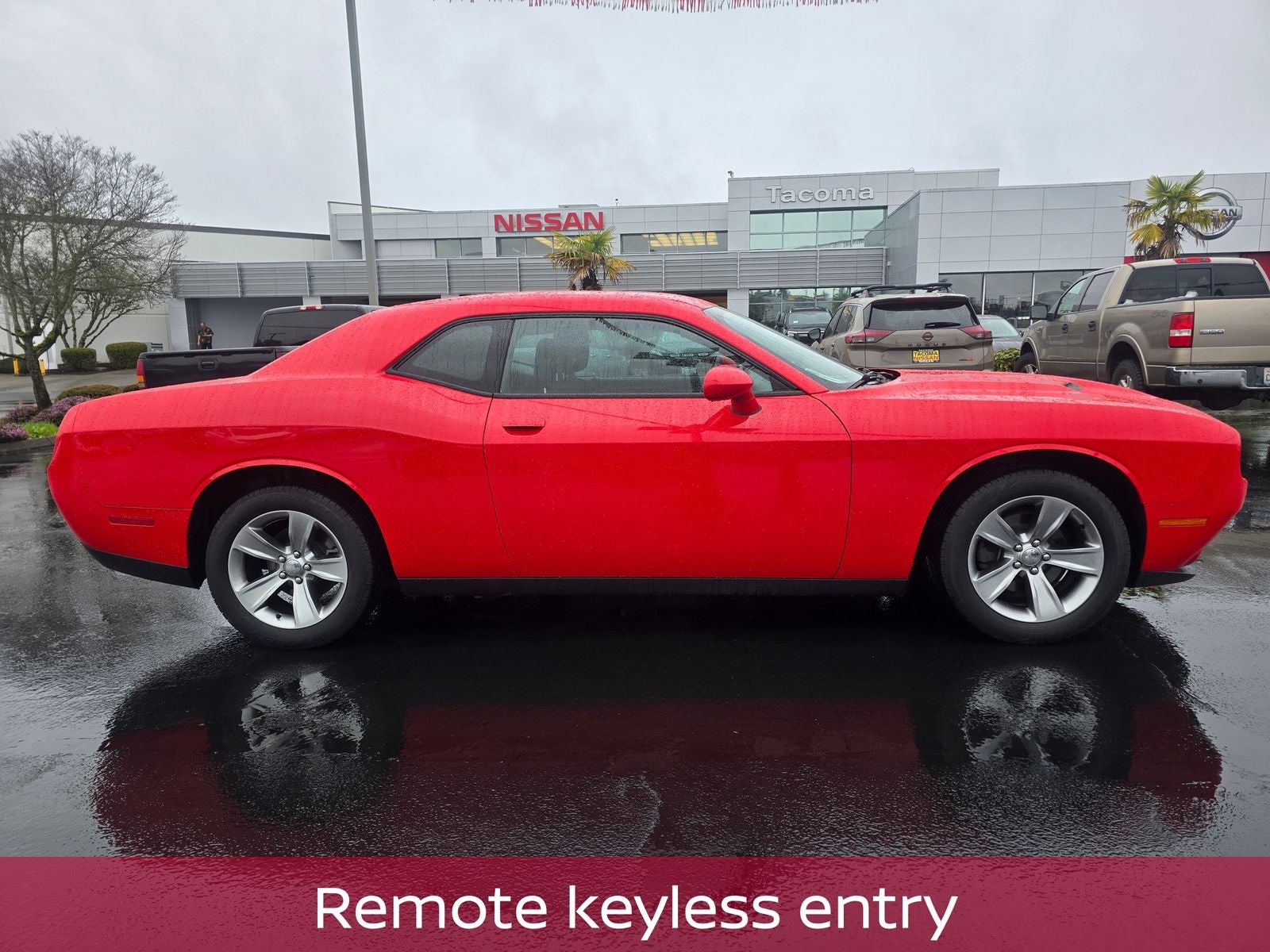 2015 Dodge Challenger SXT