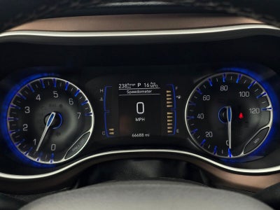 2023 Chrysler Voyager LX