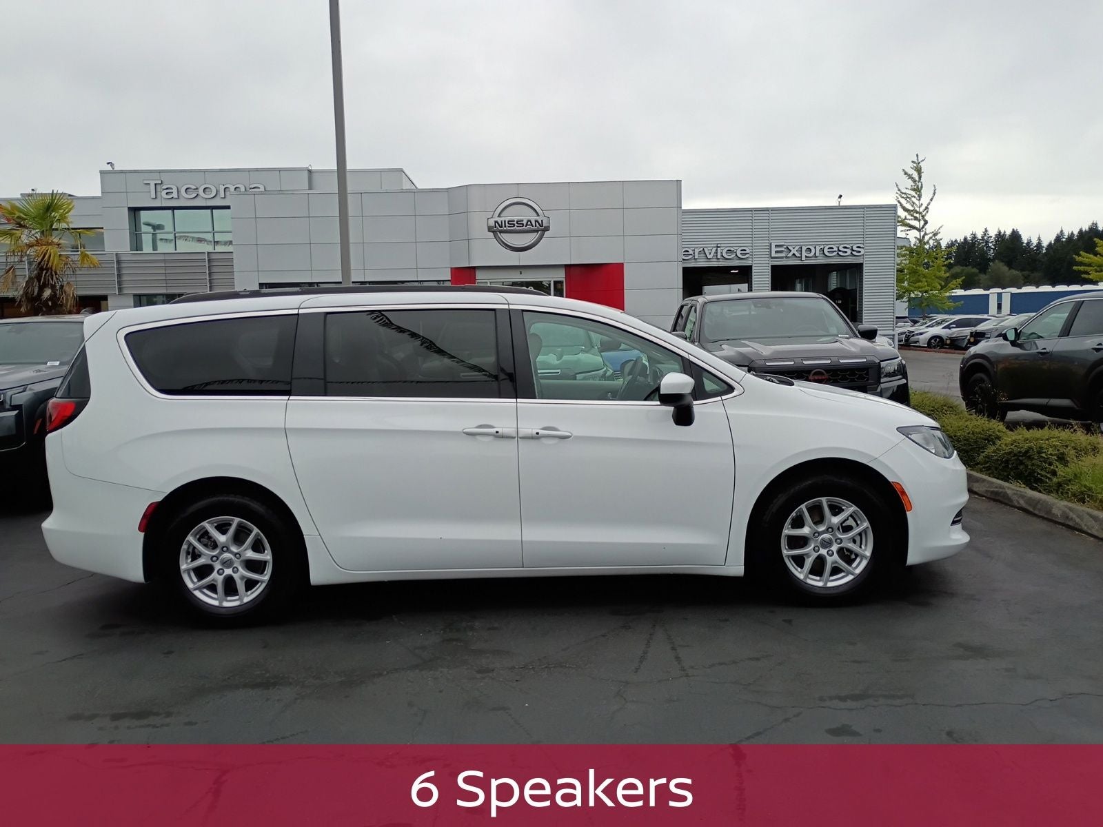2021 Chrysler Voyager LXI