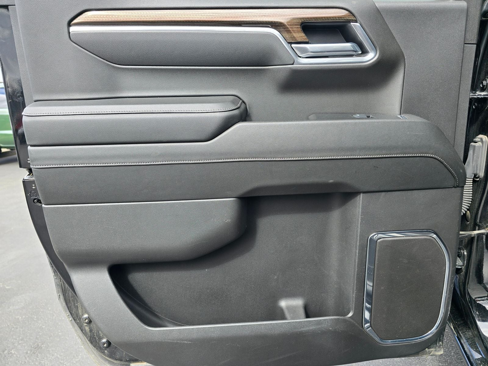 2025 Chevrolet Silverado 1500 LT LT1