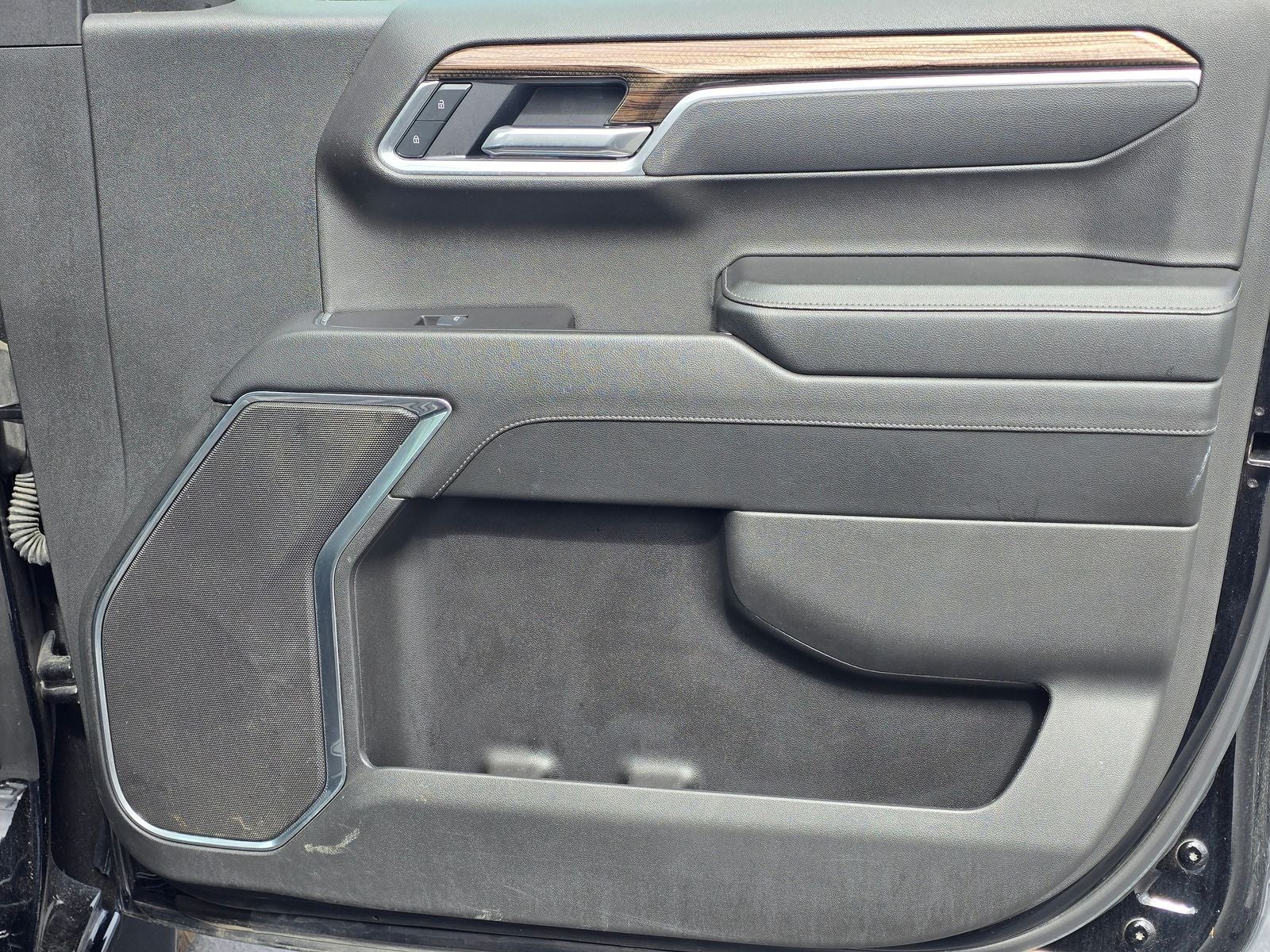 2025 Chevrolet Silverado 1500 LT LT1