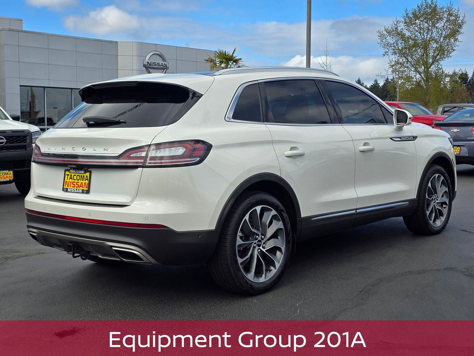 2022 Lincoln Nautilus Reserve