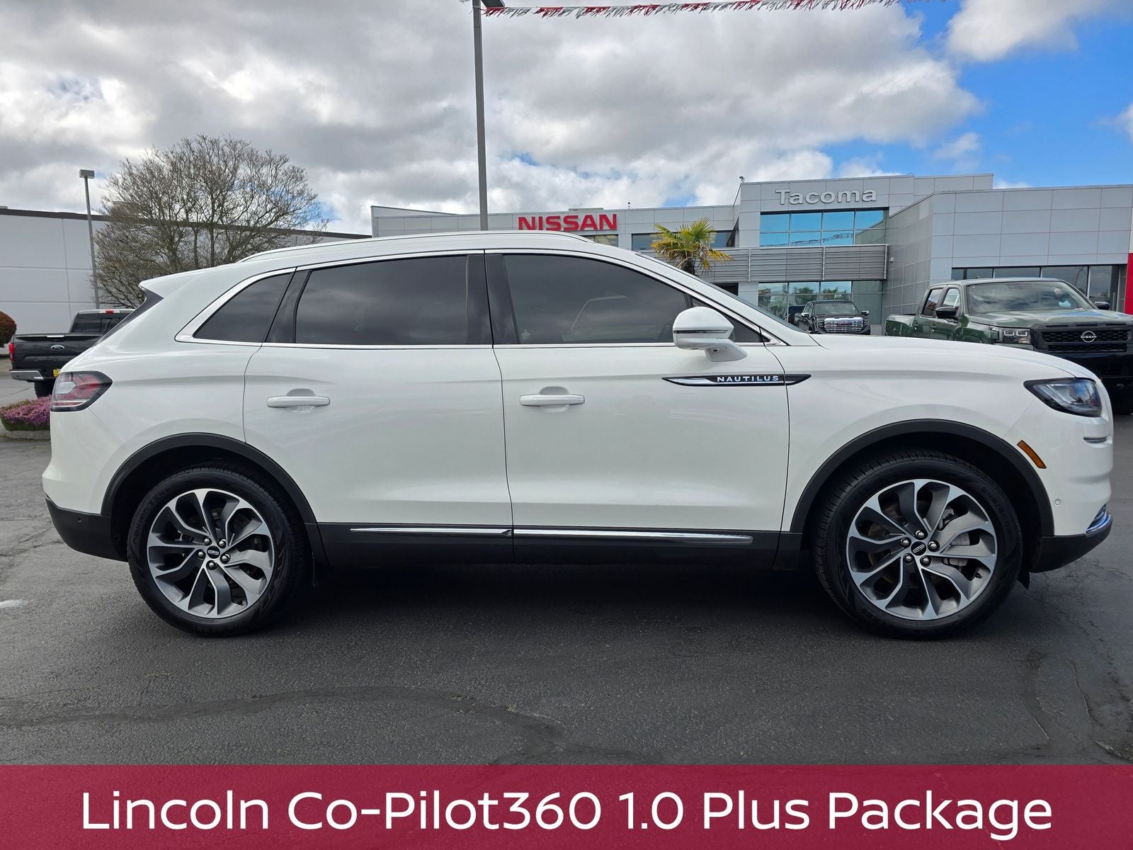 2022 Lincoln Nautilus Reserve