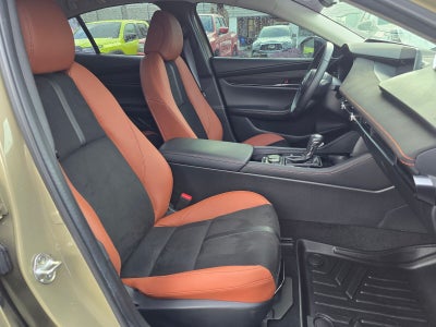 2024 Mazda Mazda3 2.5 Carbon Turbo