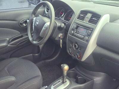 2015 Nissan Versa 1.6 SV