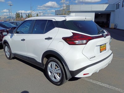 2022 Nissan Kicks S