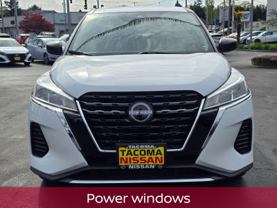 2022 Nissan Kicks S
