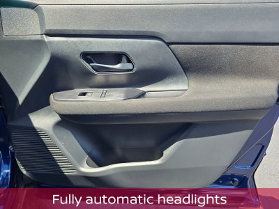 2025 Nissan Kicks S