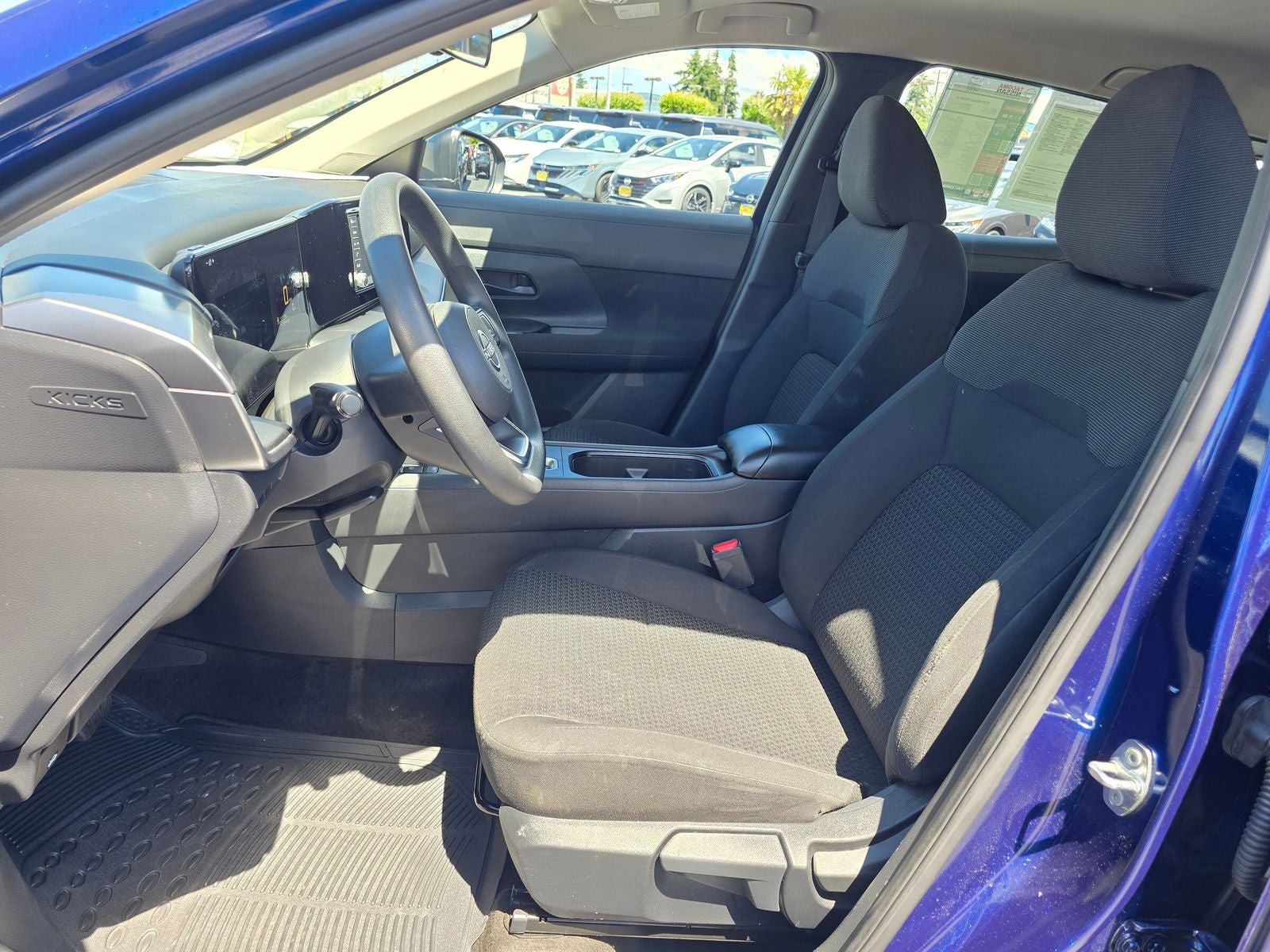 2025 Nissan Kicks S