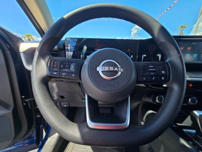 2025 Nissan Kicks S
