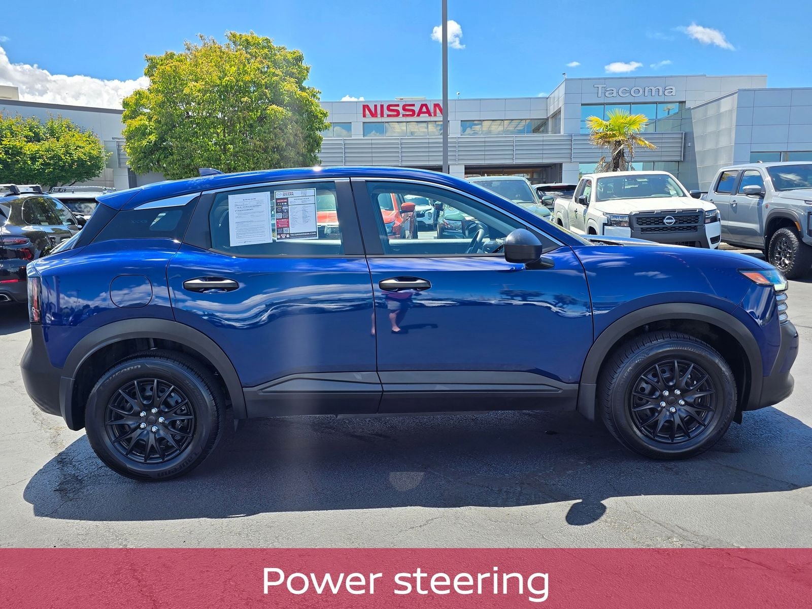 2025 Nissan Kicks S