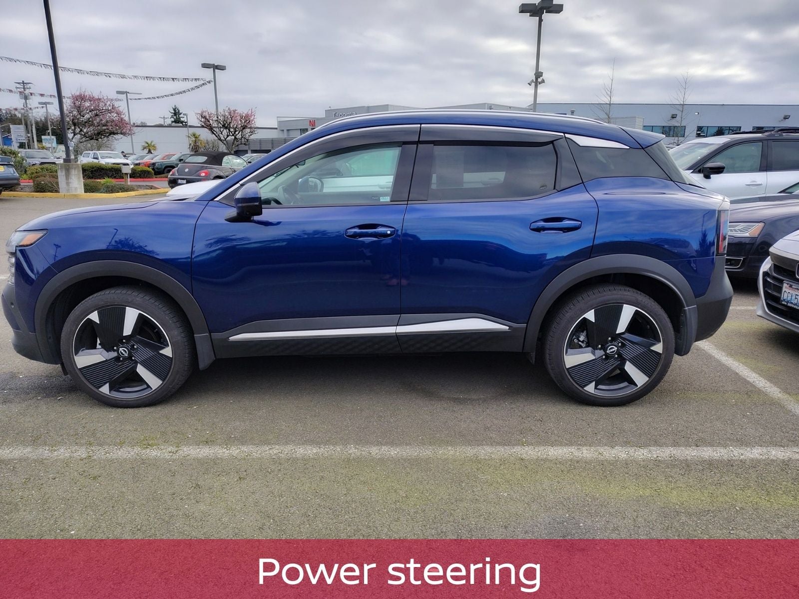 2025 Nissan Kicks SR