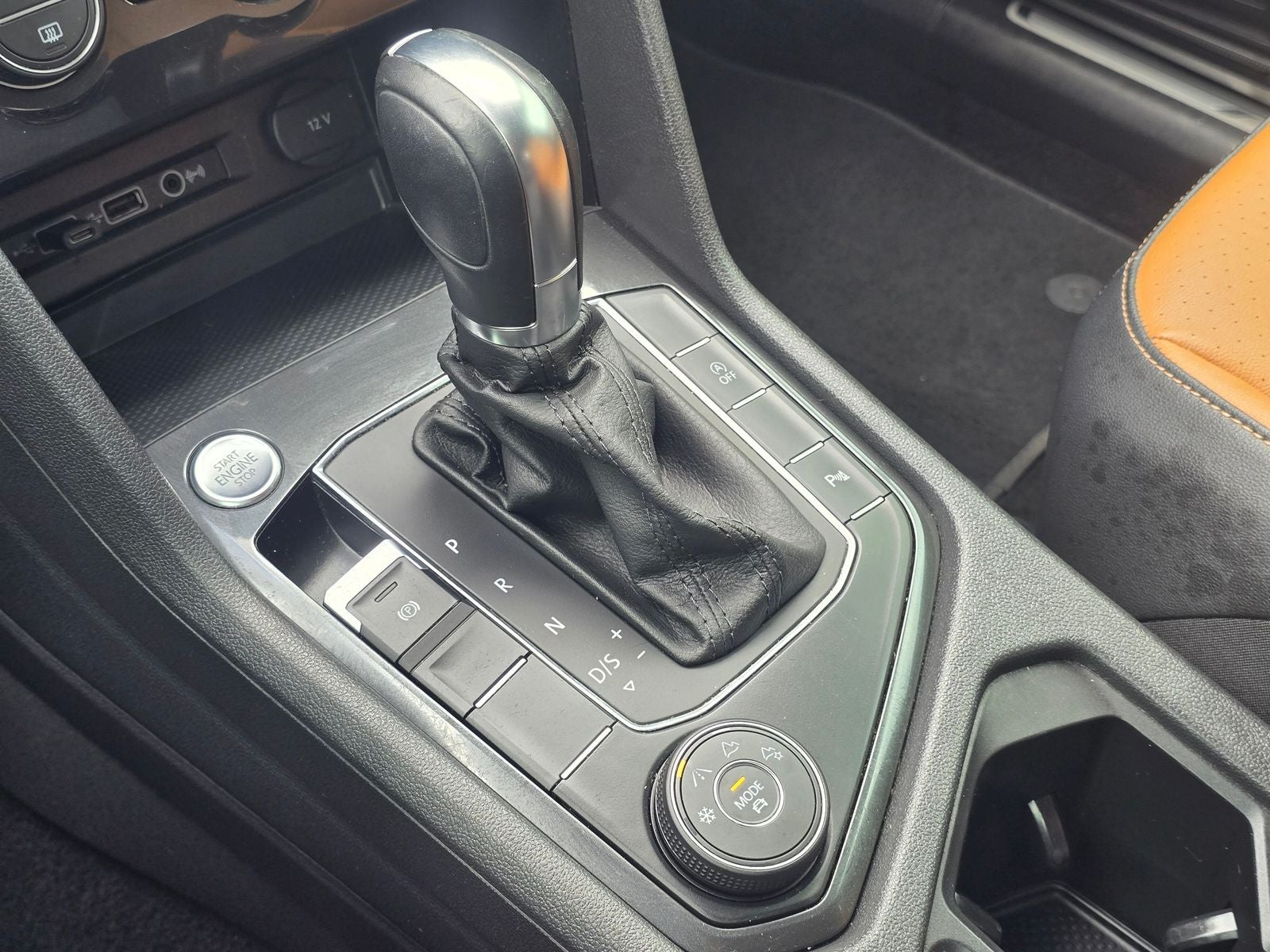 2019 Volkswagen Tiguan 2.0T SEL R-Line 4Motion